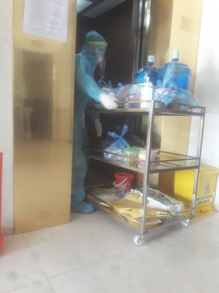 Người điều dưỡng trách nhiệm và nhiệt huyết trong công tác phòng chống dịch bệnh Covid – 19.