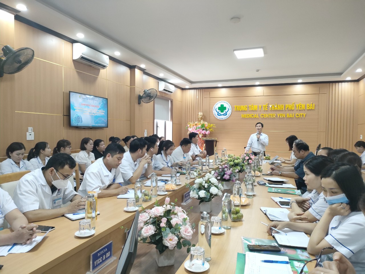 Hình ảnh tin tức Hội thảo sinh hoạt khoa học chuyên đề “Xử trí cấp cứu ngừng tuần hoàn; Kiểm soát tăng huyết áp trên người bệnh đái tháo đường typ 2”