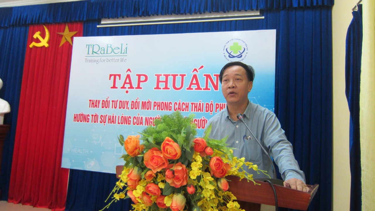 Trung tâm Y tế thành phố Yên Bái tập huấn thay đổi tư duy, đổi mới phong cách thái độ phục vụ, hướng tới sự hài lòng của người bệnh và người nhà người bệnh