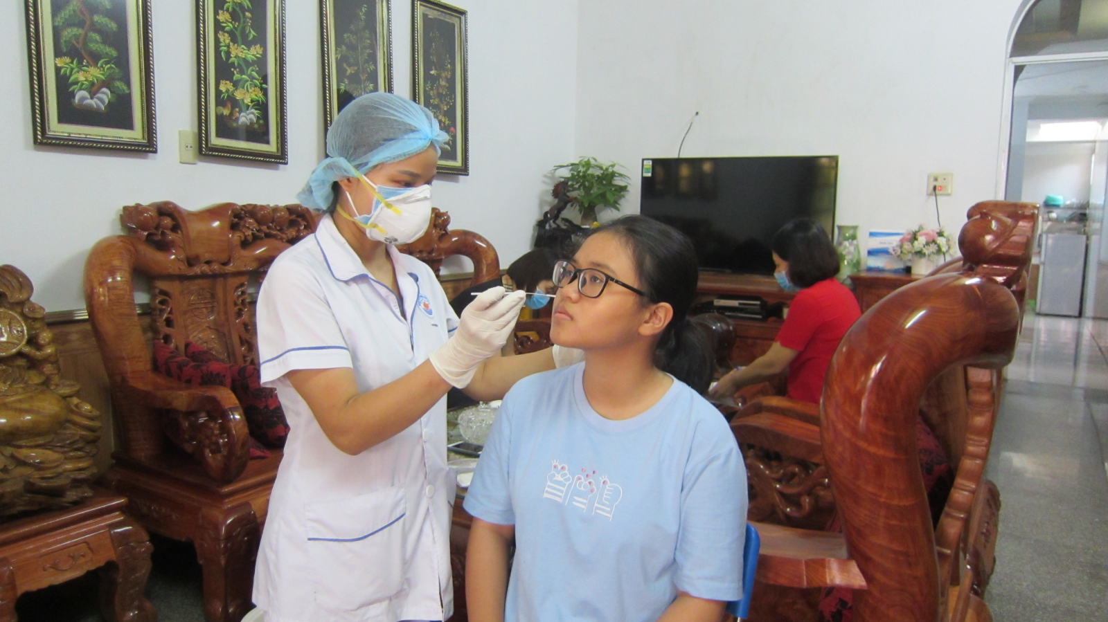 Các đơn vị Y tế trên địa bàn hỗ trợ kịp thời Trung tâm Y tế thành phố Yên Bái thực hiện nhiệm vụ phòng chống Covid - 19