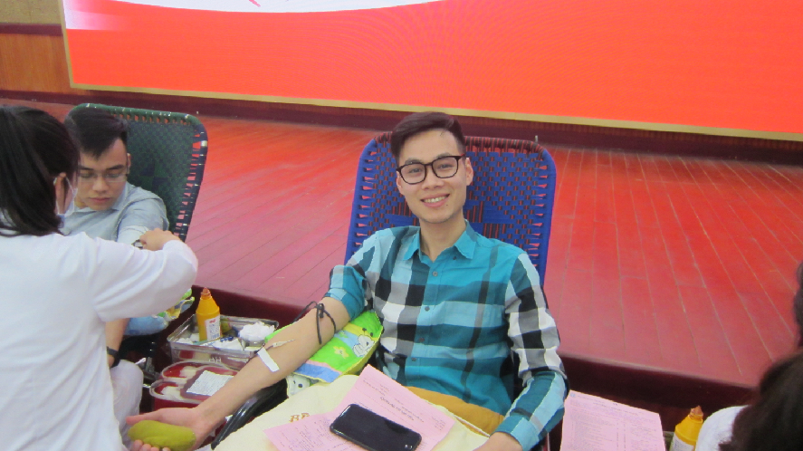 Trung tâm Y tế thành phố Yên Bái tham gia Chương trình “Hiến máu cứu người – nghĩa cử cao đẹp”