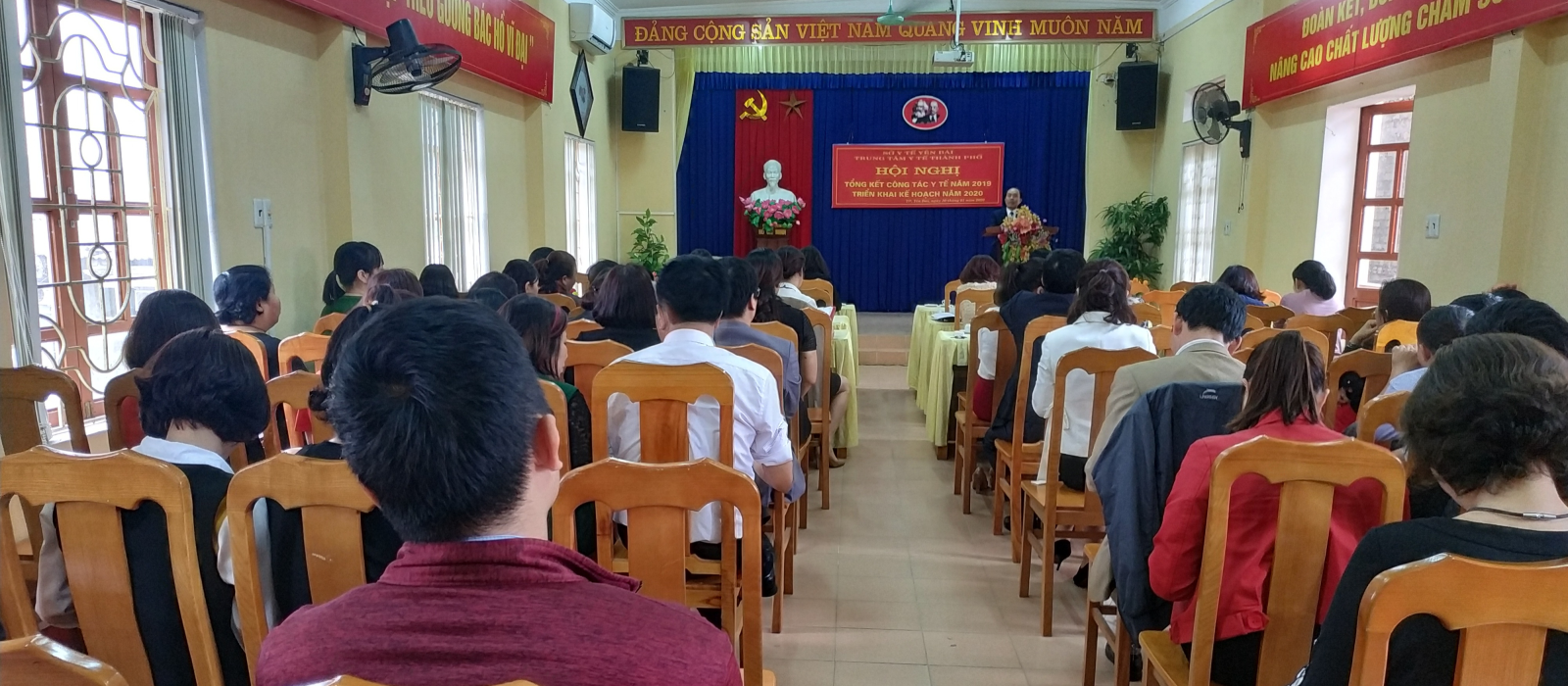 Trung tâm Y tế thành phố Yên Bái tổ chức Hội nghị tổng kết công tác Y tế, công tác công đoàn cơ sở năm 2019; Triển khai nhiệm vụ năm 2020.