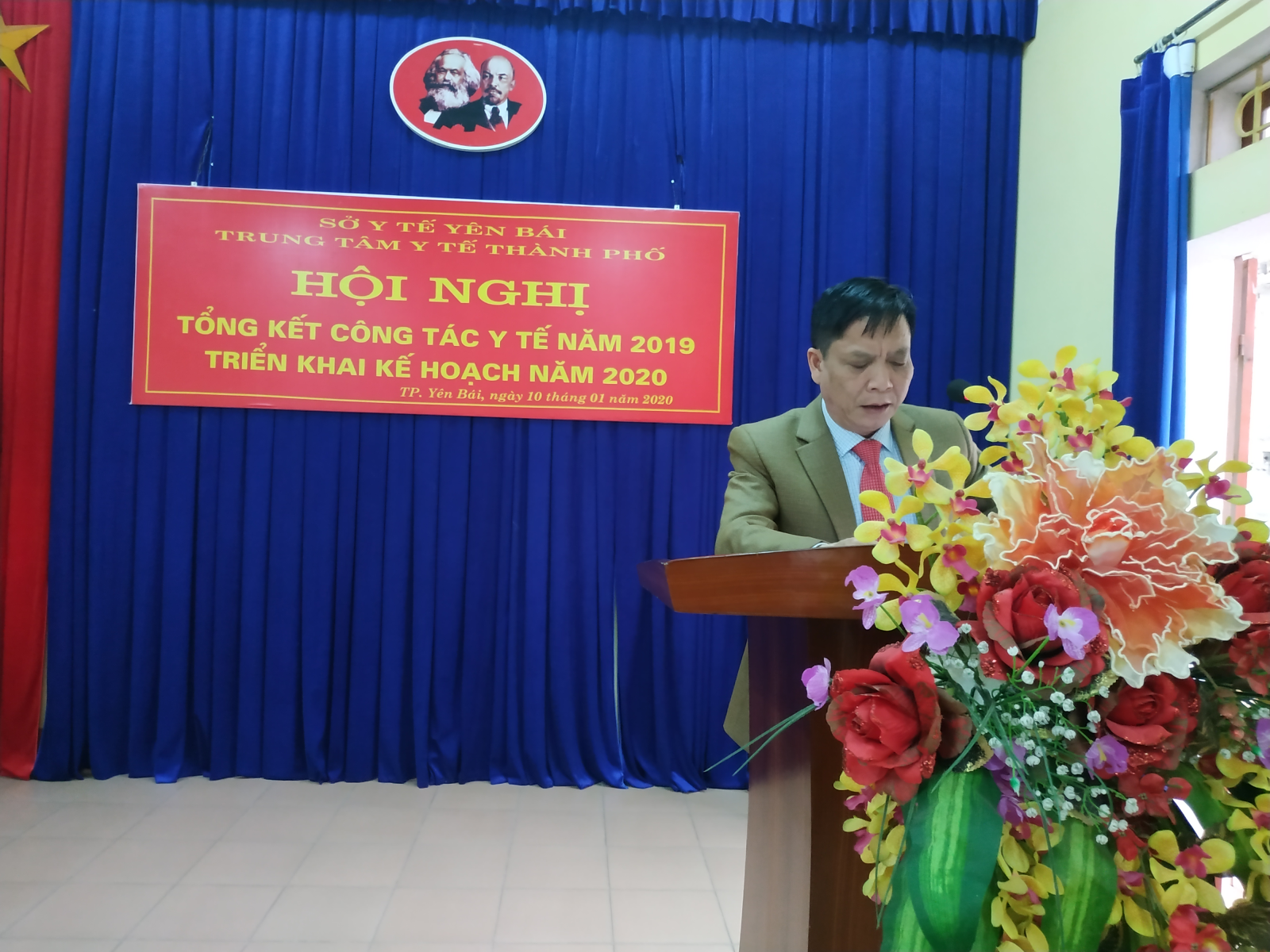 Trung tâm Y tế thành phố Yên Bái tổ chức Hội nghị tổng kết công tác Y tế, công tác công đoàn cơ sở năm 2019; Triển khai nhiệm vụ năm 2020.