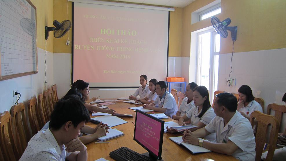 Hình ảnh tin tức Trung tâm Y tế thành phố Yên Bái tổ chức Hội thảo triển khai kế hoạch truyền thông trong bệnh viện