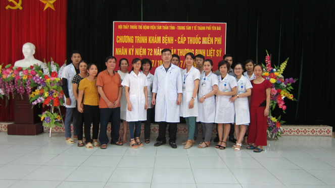 Khám, chữa bệnh, cấp thuốc miễn phí nhân kỷ niệm 72 năm ngày Thương binh-liệt sỹ tại xã Tuy Lộc