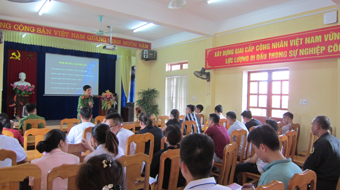 Huấn luyện nghiệp vụ phòng cháy và chữa cháy tại Trung tâm Y tế thành phố Yên Bái