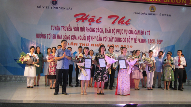 Hội thi tuyên truyền “Đổi mới phong cách, thái độ phục vụ của cán bộ Y tế hướng tới sự hài lòng của người bệnh” gắn với xây dựng cơ sở Y tế “Xanh-Sạch-Đẹp”