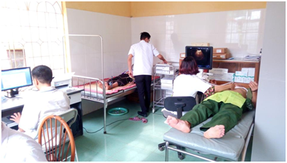 Khám và cấp thuốc miễn phí cho đối tượng chính sách thuộc xã Tân Thịnh