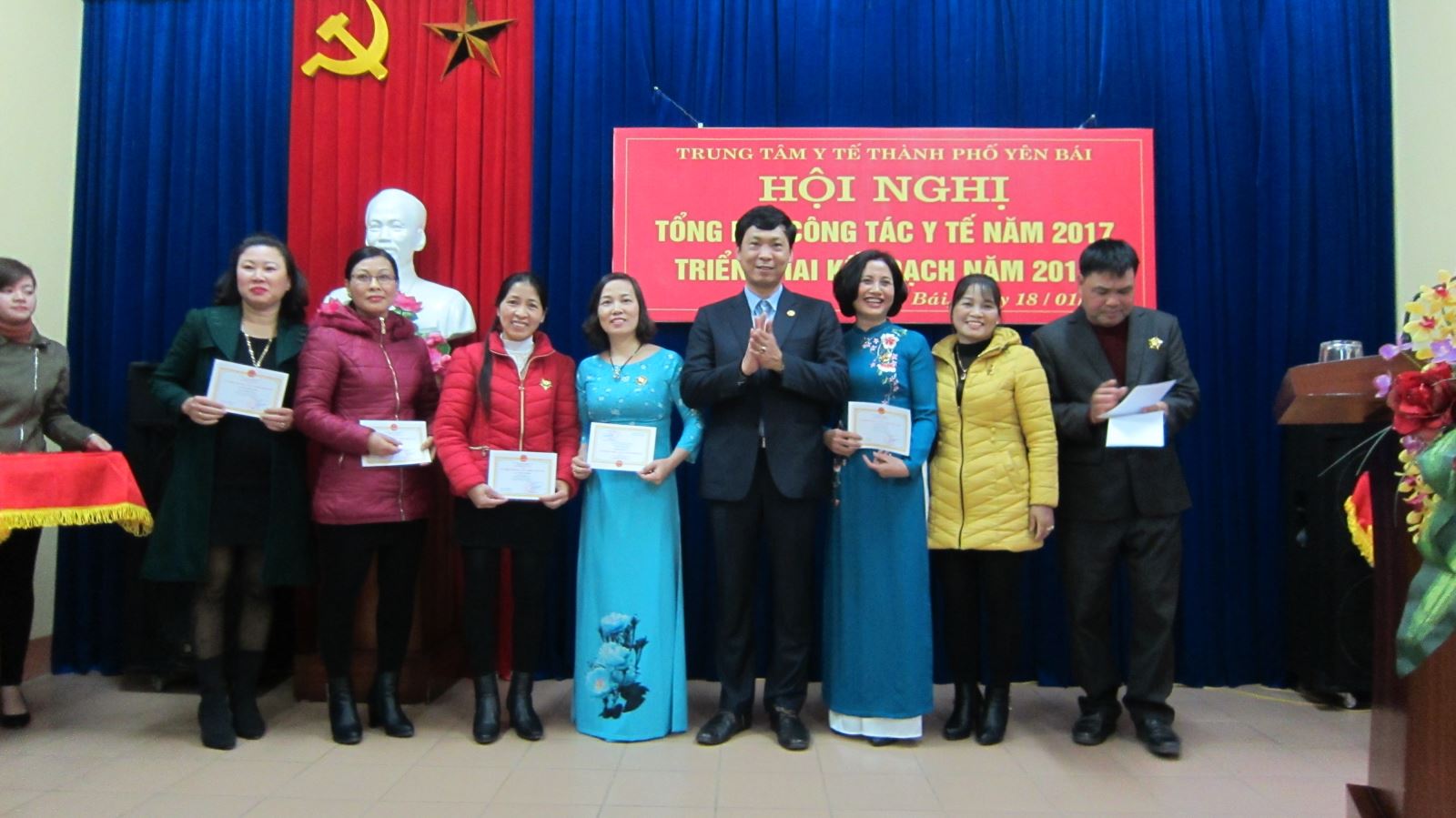 Trung tâm Y tế thành phố tổng kết công tác Y tế năm 2017- triển khai phương hướng, nhiệm vụ năm 2018