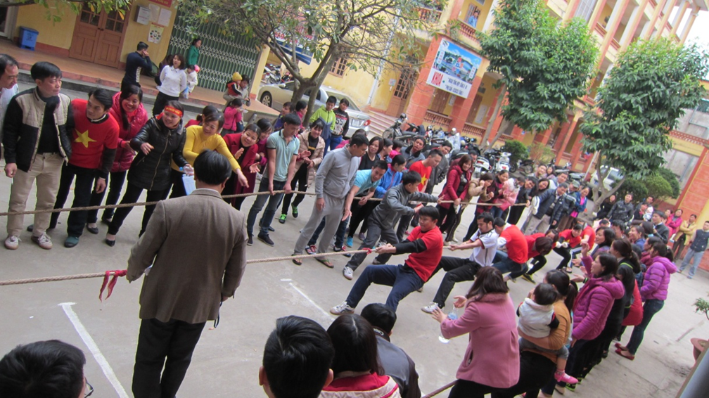 Trung tâm Y tế thành  phố tổ chức hội thi thể thao nội bộ và mít tinh kỷ niệm ngày thầy thuốc Việt Nam (27/2/1955-27/2/2017)