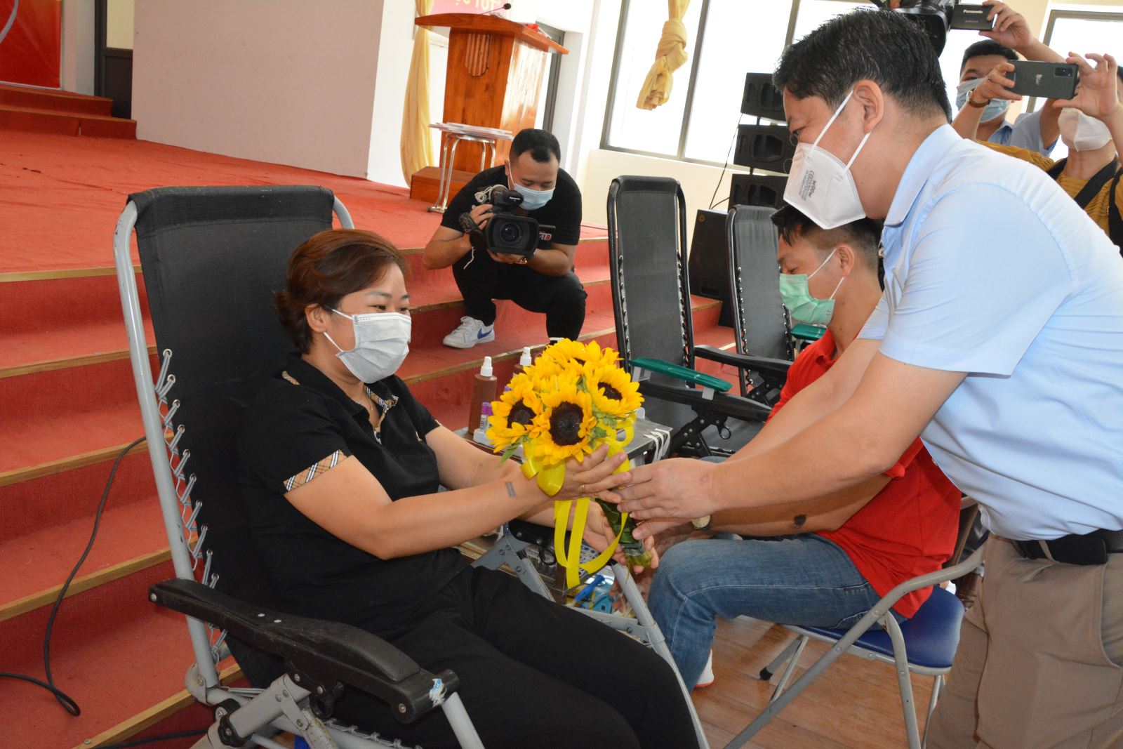 Trung tâm Y tế thành phố tham gia Ngày hội hiến máu “Yên Bái – Ngàn trái tim hồng”