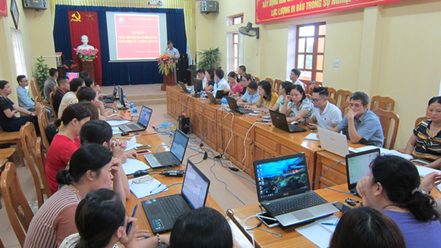 Trung tâm Y tế thành phố Yên Bái tổ chức tập huấn phần mềm hồ sơ sức khỏe điện tử, thống kê Y tế năm 2019