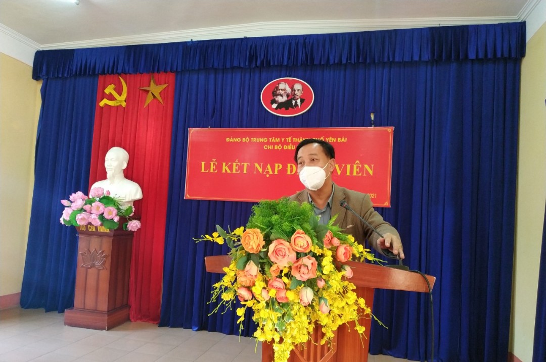 Đảng bộ Trung Tâm Y tế thành phố kết nạp 03 Đảng viên mới